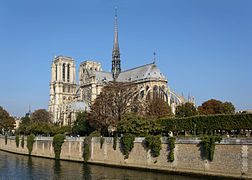 Paris Notre-Dame Southeast View 01