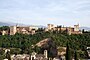 Pemandangan Alhambra dari Mirador St Nicolas di Albaycin, Granada