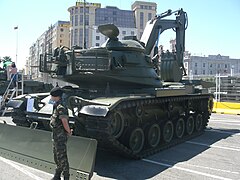 Carro de zapadores M-60 CZ 10/25E Alacrán en Santander.