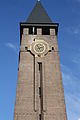 De toren met de klok in Amsterdamse School stijl