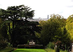 Cimetière du Père-Lachaise in Paris.jpg