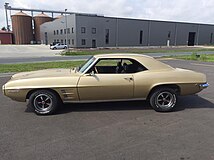 1969 Pontiac Firebird Coupé Seite (Gold)