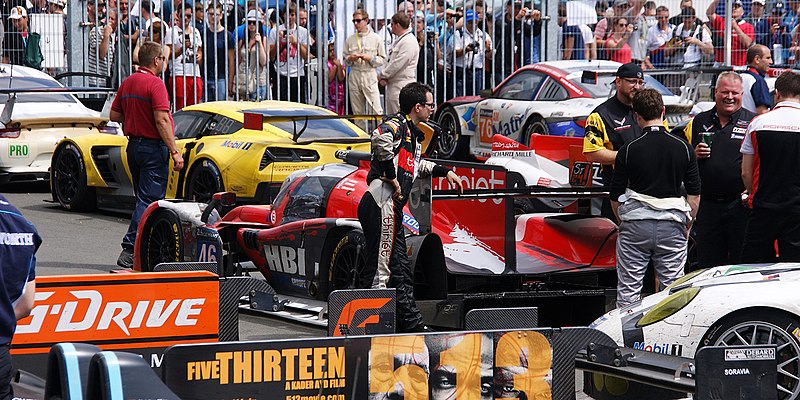 File:24h Le Mans 2014 (16478040338).jpg