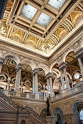 photograph of the Great Hall in the Thomas Jefferson building