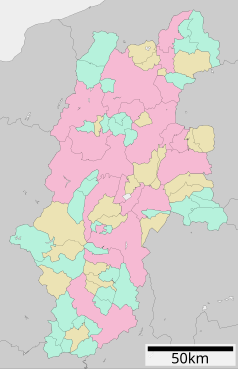 Mapa konturowa prefektury Nagano, u góry nieco na prawo znajduje się punkt z opisem „Suzaka”