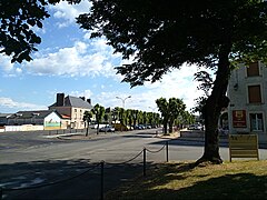 La place du Mail et sa gendarmerie où se tenait la fameuse foire aux ânes.