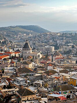 Huizen in Nazareth bij zonsondergang