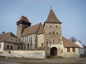 Biserica fortificată din Băgaciu