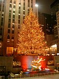 Arbre de Noël et patinoire du Rockefeller Center.