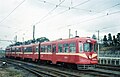 1000形1018AB。筑豊電鉄楠橋車庫（1999年）。後方は筑豊電鉄2100形。