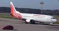 Boeing 737-400 w barwach nieistniejących już linii lotniczych Centralwings