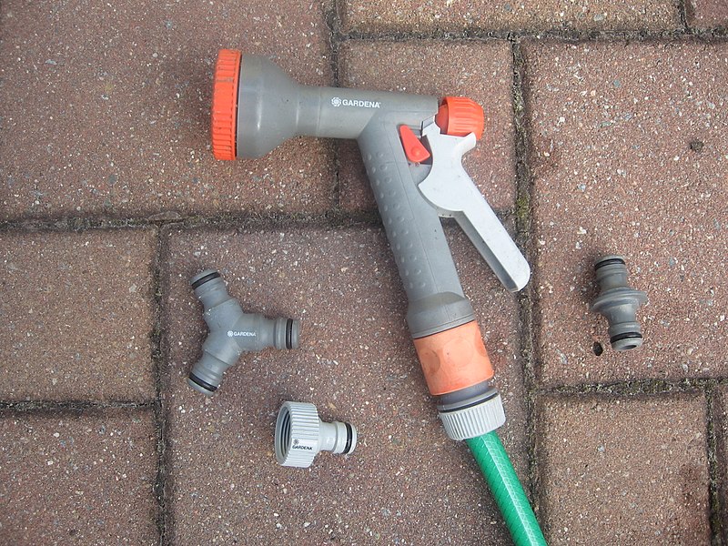 File:Gardena hose pistol.jpg