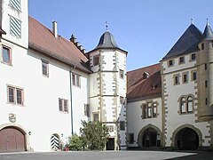 Burg Jagsthausen (auch „Altes Schloss“ oder „Götzenburg“)