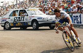 Éric Boyer in GAN-tenue tijdens de Ronde van Frankrijk 1993