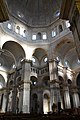 Interno del Duomo di Pavia.