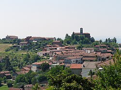 Cuccaro Monferrato s kostelem Nanebevzetí Panny Marie