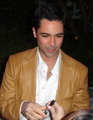 Danny Pino interpreta Scotty Valens