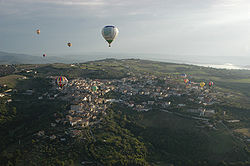 Fragneto Monforte ê kéng-sek