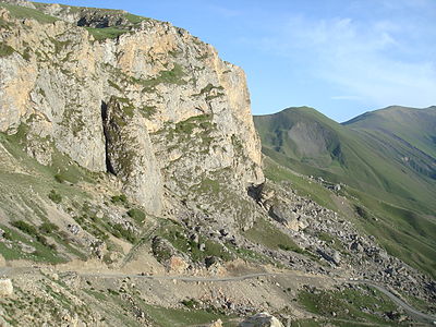 Road to Suvar (Qusar) Author: Mammadov J G