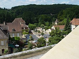 Uitzicht op Les Eyzies vanaf het Musée National de Préhistoire