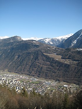 Vue du mont Chemin, de Chemin-Dessous et de Martigny depuis Sur-le-Mont (Martigny-Combe).