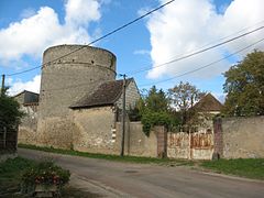 Étigny-Ferme du Colombier.jpg