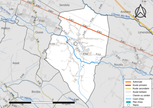 Carte en couleur présentant le réseau hydrographique de la commune