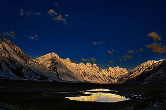 Zanskar Range, sunrise at Rangdum