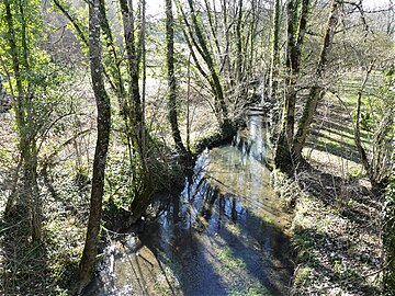 Le Cern au nord-est du château de Rastignac.