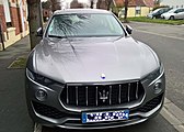 Maserati Levante (2016) - face avant