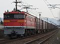 Die EF67 104 am Ende eines Güterzugs im November 2009, Zustand nach einer Überholung