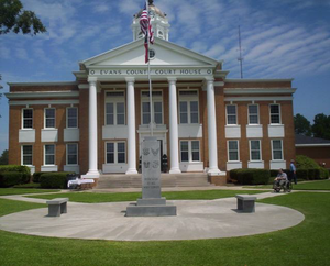 Evans County Courthouse in Claxton, Georgia