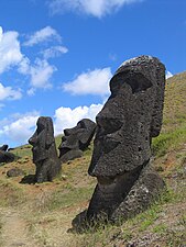 29/01: Moais a Rano Raraku, Illa de Pasqua, Xile