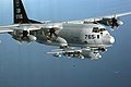 Máy bay vận tải hạng nặng C-130 Hercules