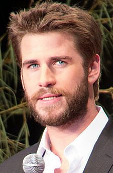 Liam Hemsworth v roce 2016