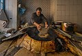 Fabrication de beignets à Kairouan en Tunisie.