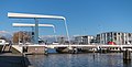 De Churchillbrug over de Oude Rijn in Leiden