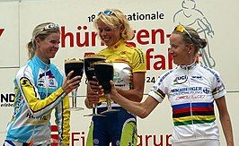 Podium in 2005 met winnares Theresa Senff