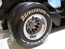 Pneumatiques Bridgestone.