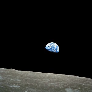 Bill Anders/NASA: Earthrise