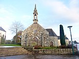 La chapelle Notre-Dame-du-Folgoët (elle date de 1607, sauf le clocher ajouté en 1904).