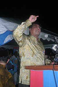 Khalid_Ibrahim_announcing_Ijok_candidacy.jpg