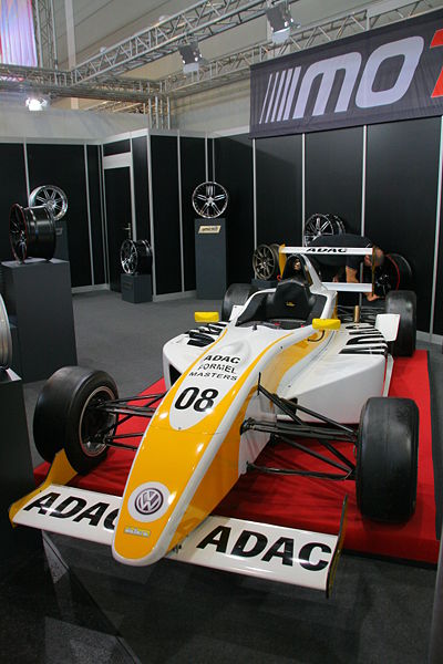 File:ADAC-Formel-Masters Car.jpg