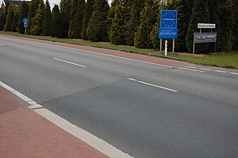 Asfaltbotsing op de grens met Duitsland (Kotten-Oeding)