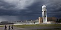 ehemaliger Flughafen Berlin-Tempelhof Photograph: Honigdachs,