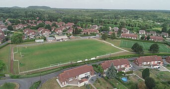 Stade Foot Escautpont.jpg