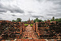 Sol et murs en briques du Wat Mahathat