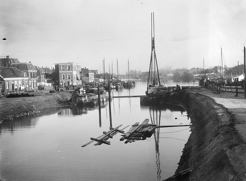 File:Waterwerken Meppel, Bestanddeelnr 901-2134.jpg