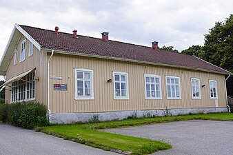 Kyrkskolan, tidigare småskola, nu fritidshem.