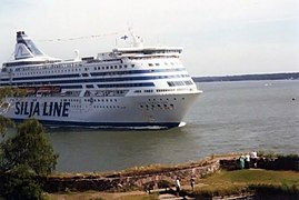 Silja Serenade coming to Kustaanmiekka (Finland, Helsinki)